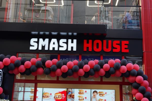 Smash House Sirkeci şubesinin girişi
